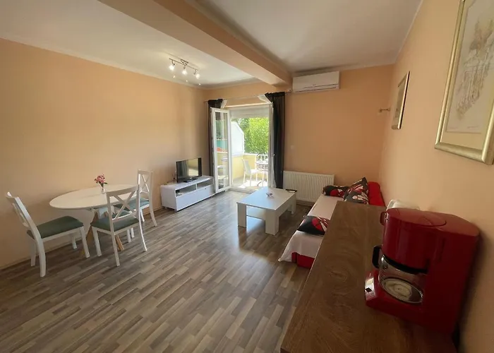 Duje Ribnica Апартаменты