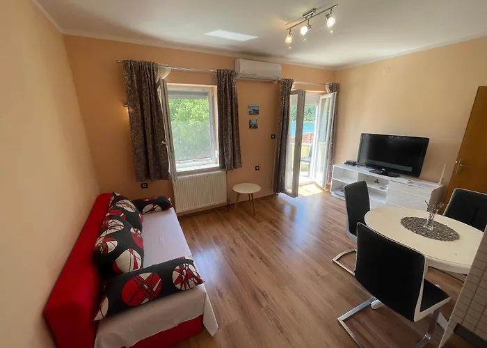 아파트 Duje Ribnica *